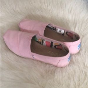 Pink Toms